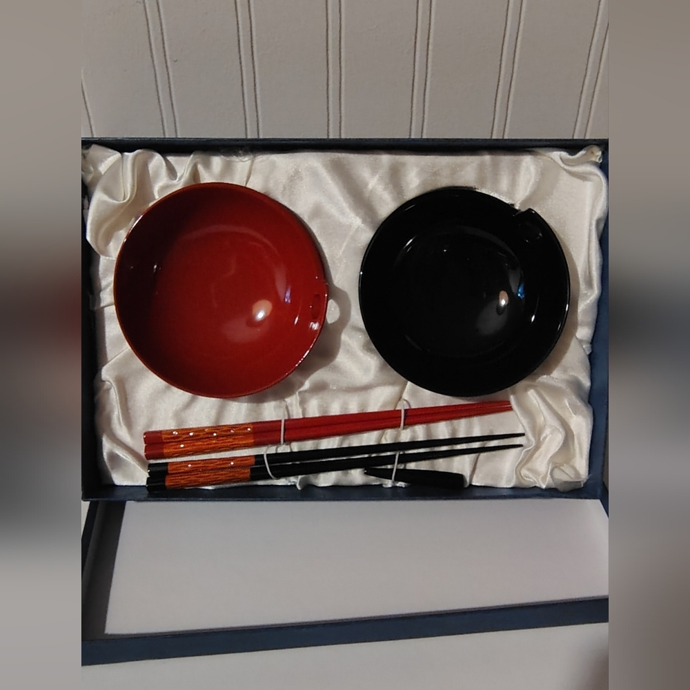 Elegant Black and Red Bowl Set with Chopsticks